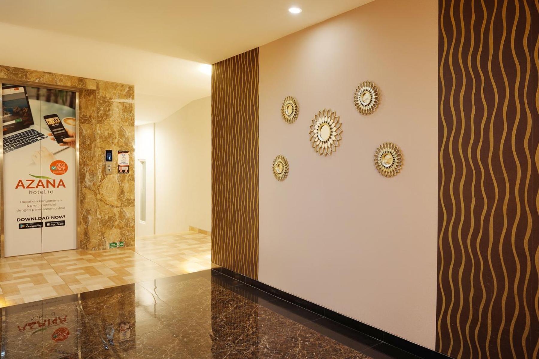 Front One Hotel Sragen Exterior photo